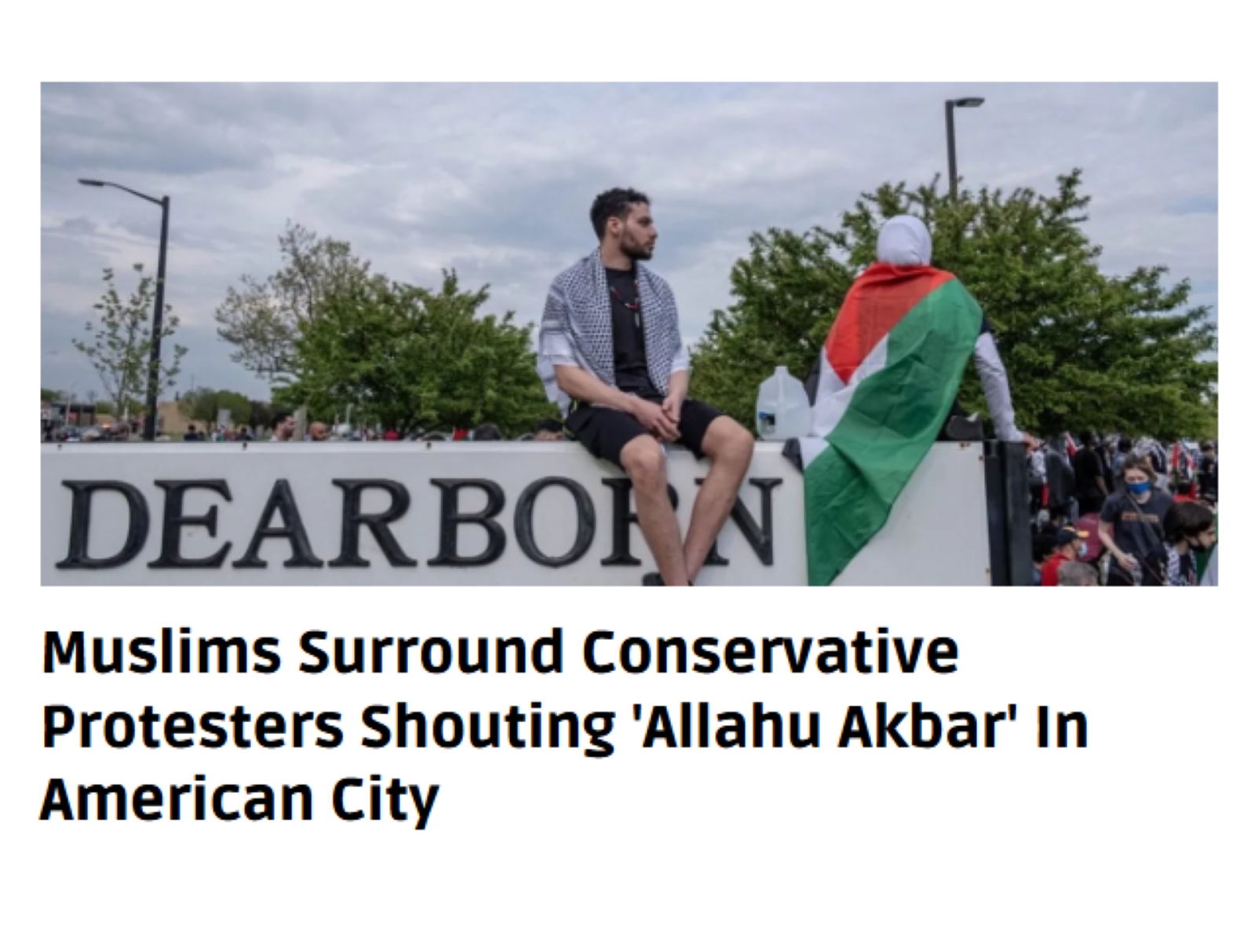 Muslims Surround Conservative Protesters Shouting ‘Allahu Akbar’ In Michigan City